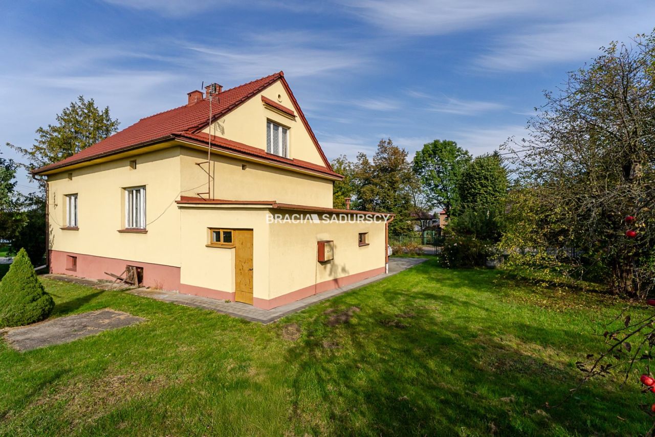 dom wolnostojący, 3 pokoje Kraków Swoszowice, ul. Józefa i Floriana Sawiczewskich. Zdjęcie 2