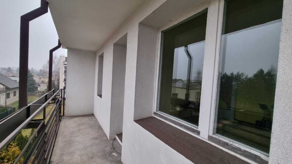 Mieszkanie 3-pokojowe Tychy, ul. Paprocańska. Zdjęcie 2