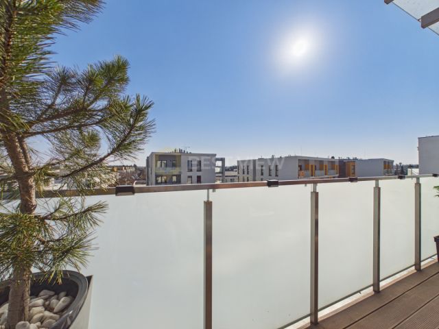 Mieszkanie 3-pokojowe Józefosław, ul. Geodetów. Zdjęcie 2