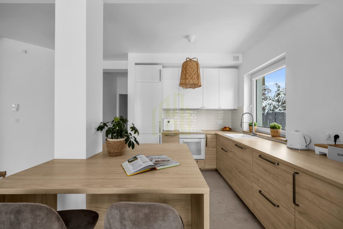 bliźniak, 5 pokoi Józefów. Zdjęcie 9