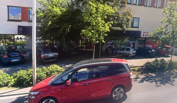 Lokal Warszawa Wesoła, al. Jana Pawła II