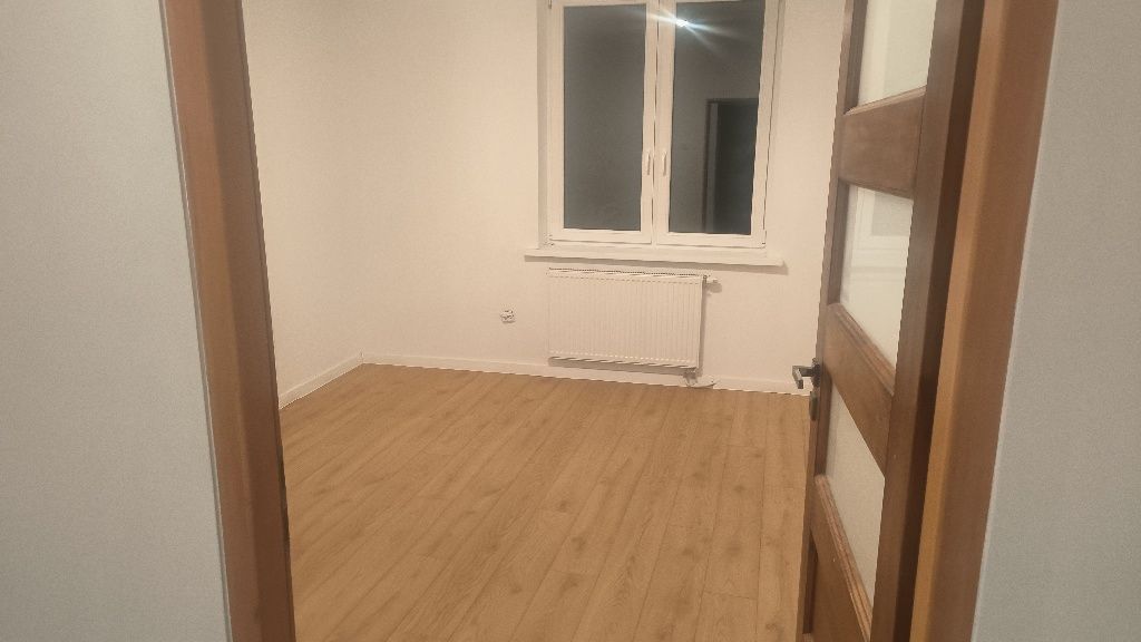 Mieszkanie 3-pokojowe Piotrków Trybunalski, ul. Władysława Broniewskiego. Zdjęcie 5