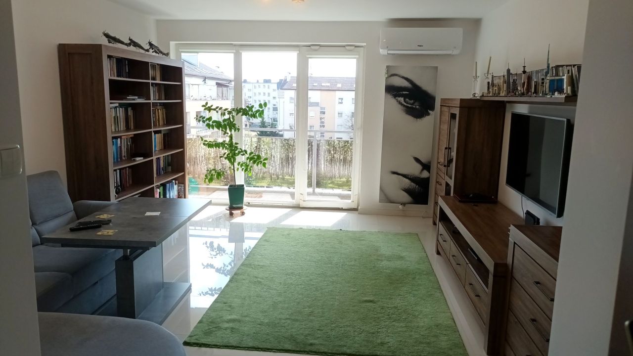 Mieszkanie 3-pokojowe Gorzów Wielkopolski Górczyn, ul. Niepodległości. Zdjęcie 1