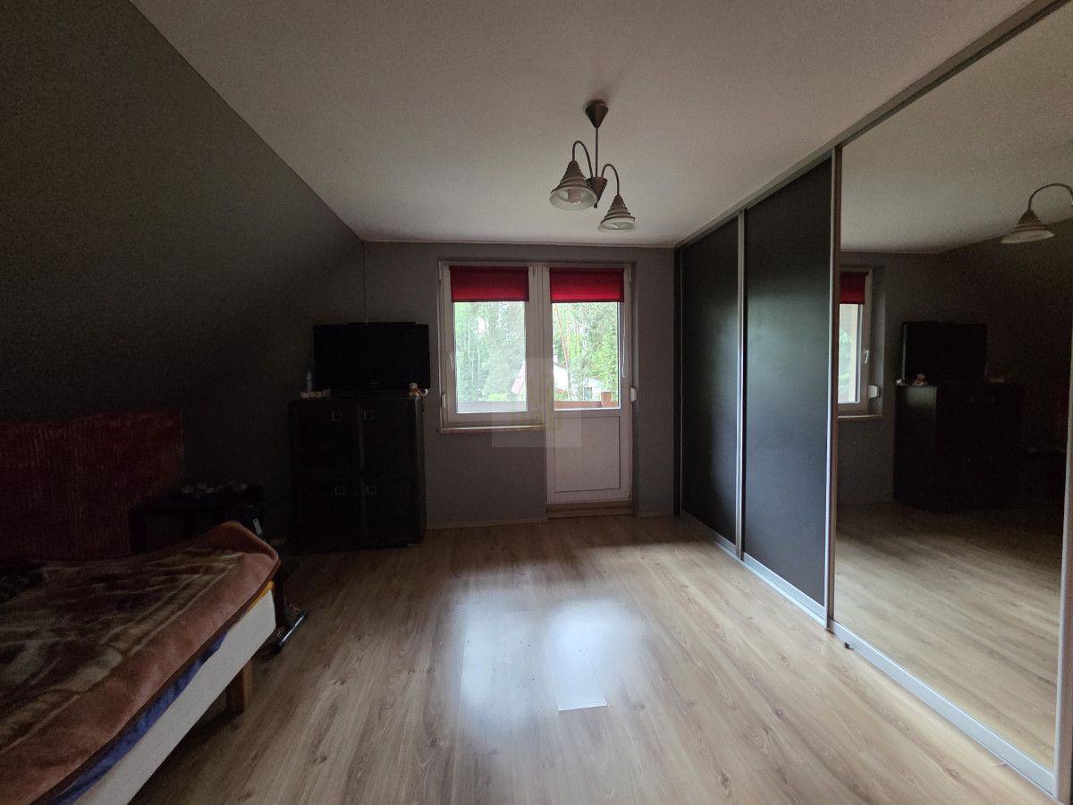 dom wolnostojący, 3 pokoje Adamów. Zdjęcie 12