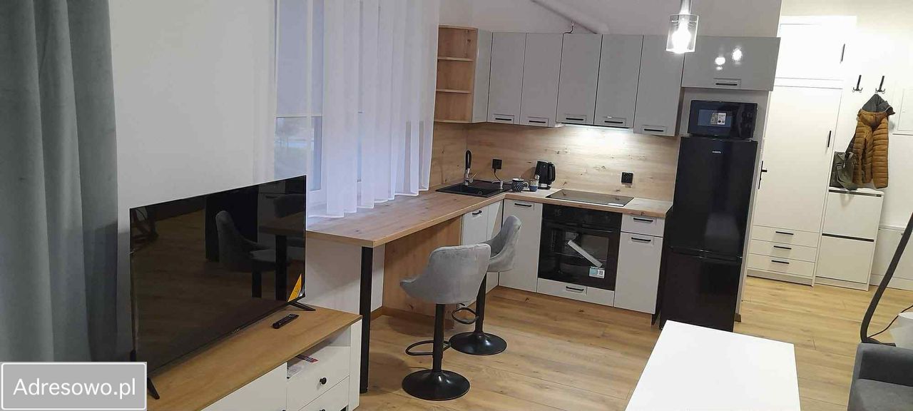 Mieszkanie 1-pokojowe Okmiany. Zdjęcie 1