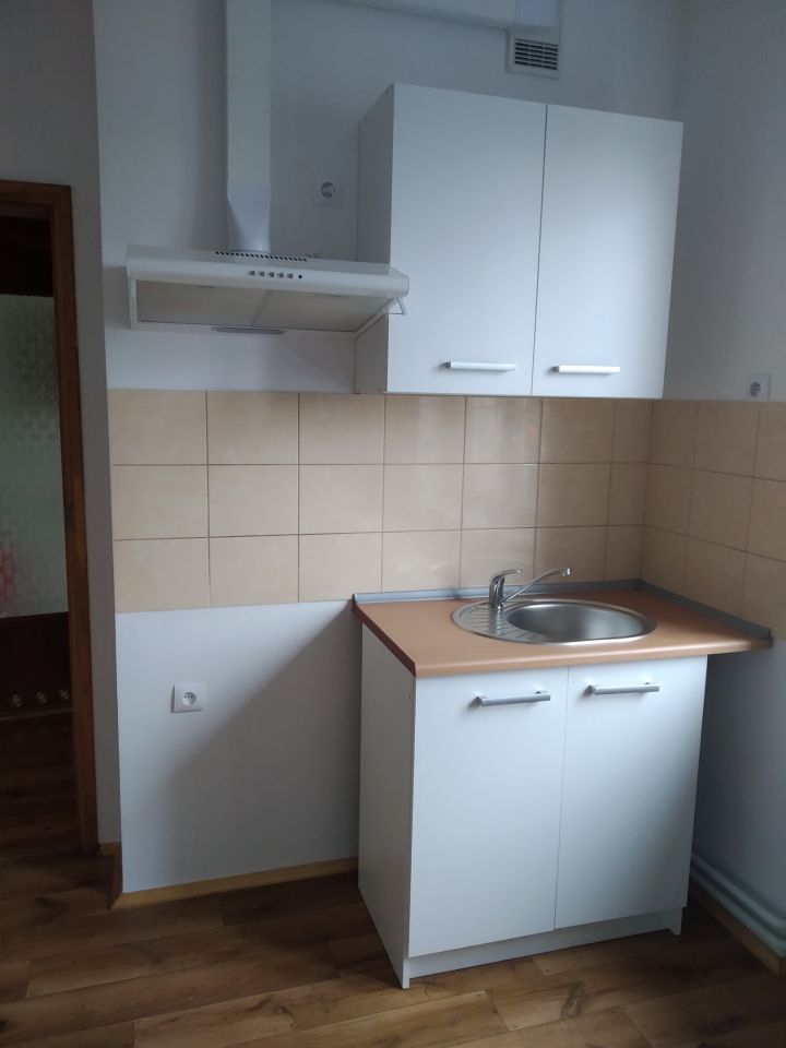 Mieszkanie 3-pokojowe Ostrzeszów, ul. Św. Mikołaja. Zdjęcie 4