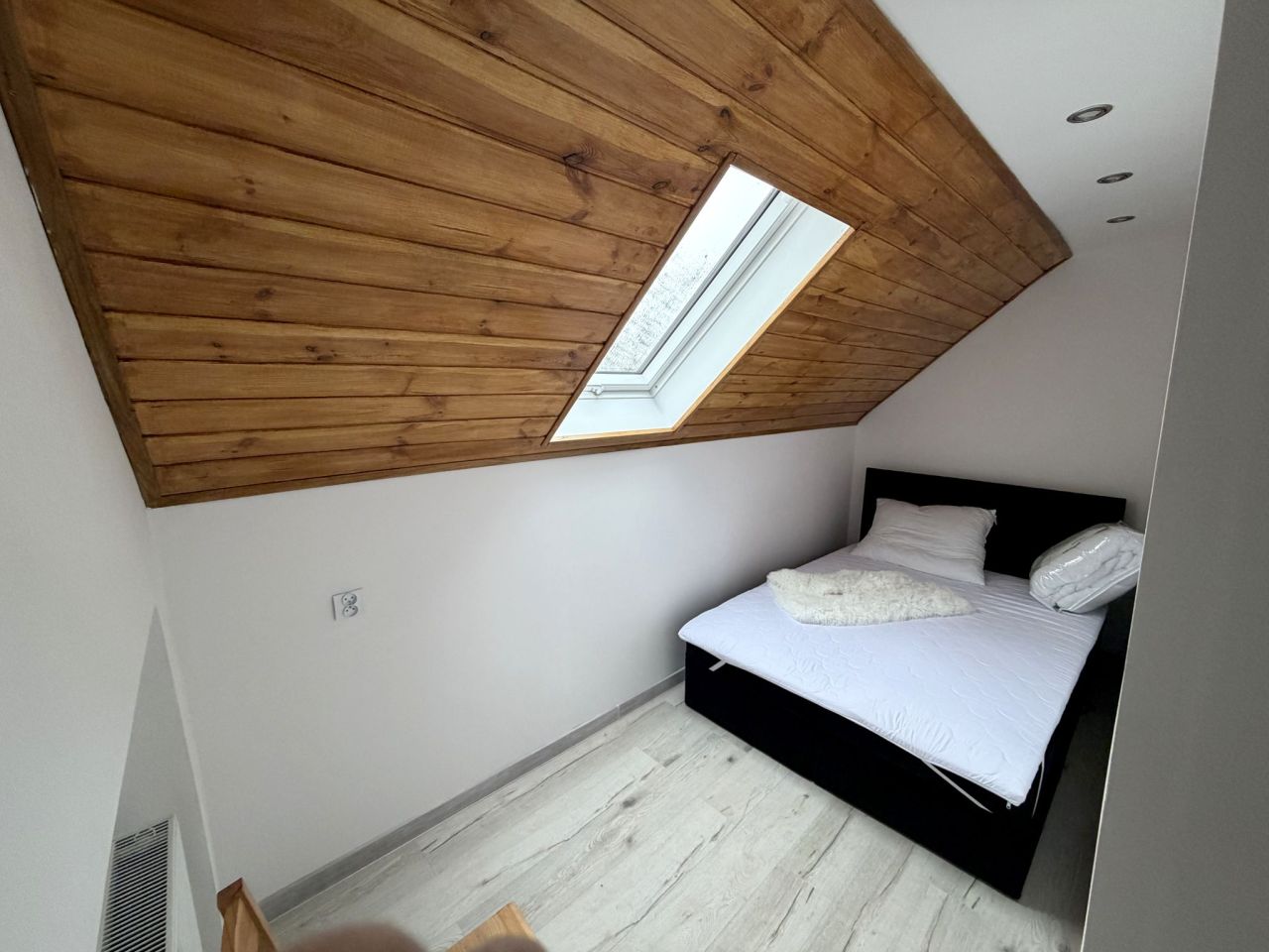 Mieszkanie 2-pokojowe Lewin Brzeski, rynek Rynek. Zdjęcie 4