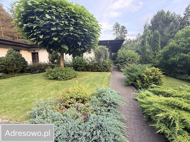 dom wolnostojący, 8 pokoi Wiązowna, ul. Modrzewiowa. Zdjęcie 8