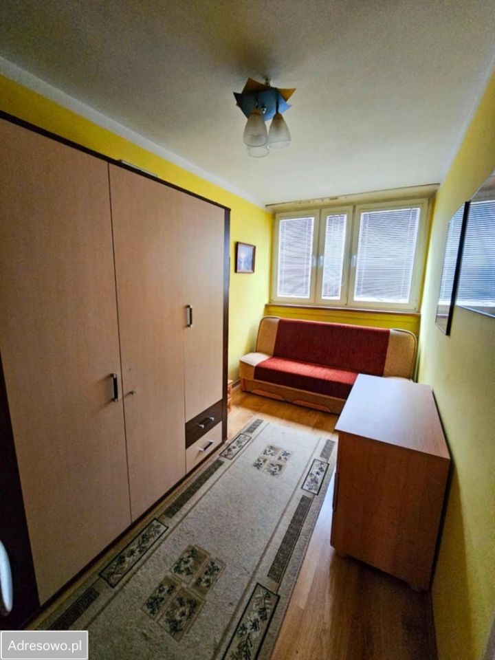 Mieszkanie 3-pokojowe Oleśnica, ul. Marii Skłodowskiej-Curie. Zdjęcie 2