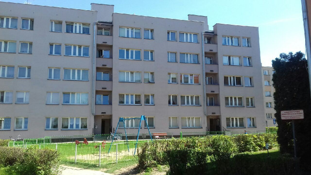 Mieszkanie 3-pokojowe Oleśnica Centrum, ul. Łużycka. Zdjęcie 1