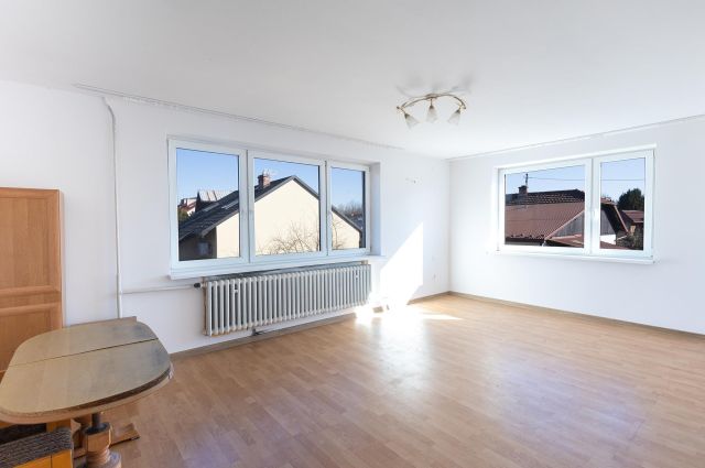 dom wolnostojący, 5 pokoi Krzeczów, ul. Świętego Floriana. Zdjęcie 16