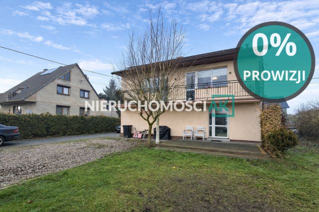 dom wolnostojący, 5 pokoi Lubstów. Zdjęcie 1