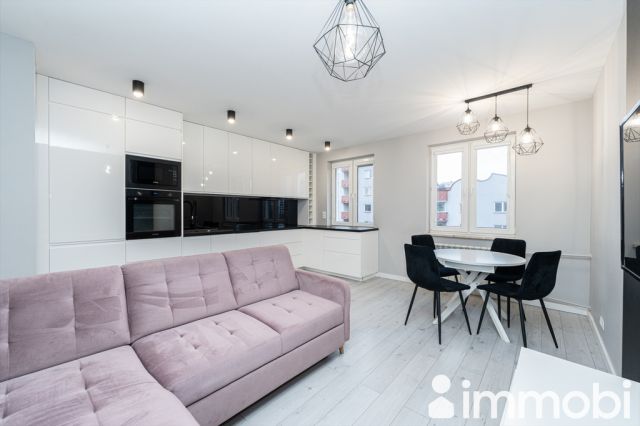 Mieszkanie 3-pokojowe Warszawa Mokotów, ul. Zygmunta Modzelewskiego. Zdjęcie 1