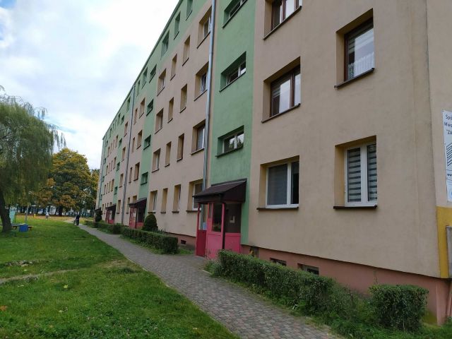 Mieszkanie 1-pokojowe Zawiercie Centrum, ul. ks. kard. Stefana Wyszyńskiego. Zdjęcie 1
