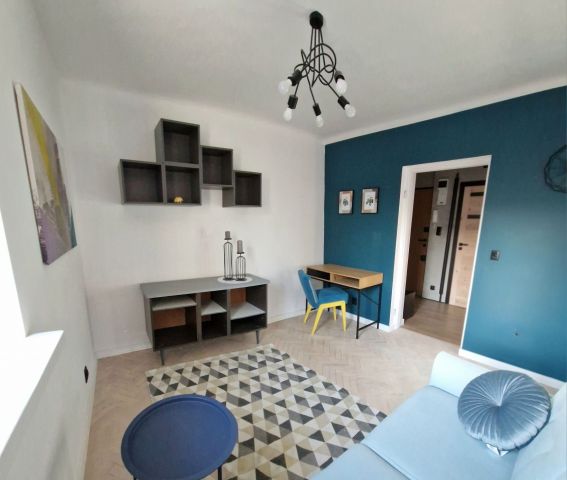 Mieszkanie 1-pokojowe Warszawa Ursus, ul. Kolorowa. Zdjęcie 1