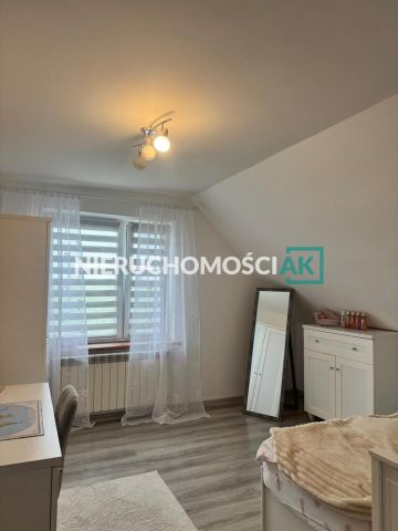 dom wolnostojący, 5 pokoi Mąkolno. Zdjęcie 2