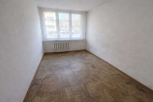 Mieszkanie 3-pokojowe Chorzów, ul. ks. Antoniego Stabika. Zdjęcie 1