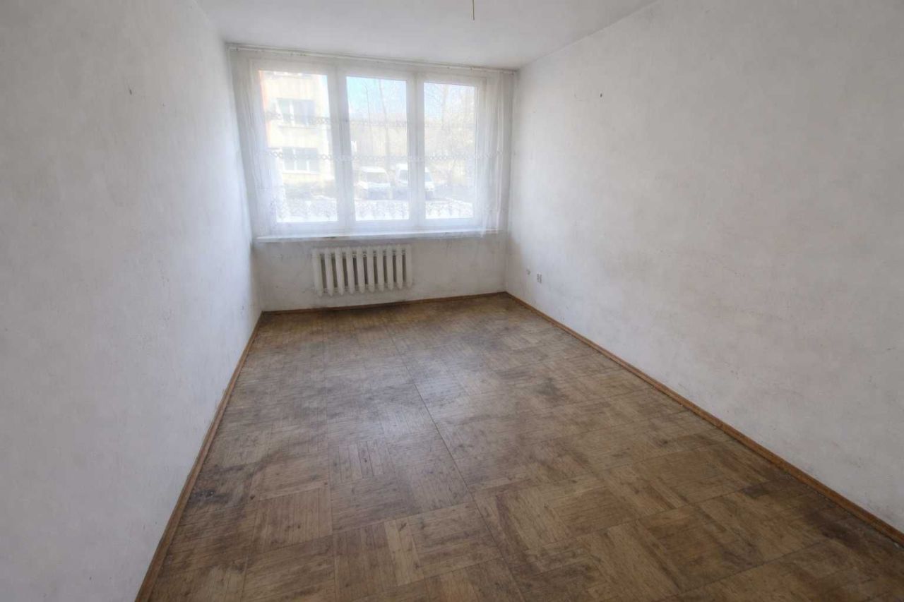 Mieszkanie 3-pokojowe Chorzów, ul. ks. Antoniego Stabika. Zdjęcie 1