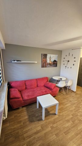 Mieszkanie 1-pokojowe Kęty, os. 700-lecia. Zdjęcie 1