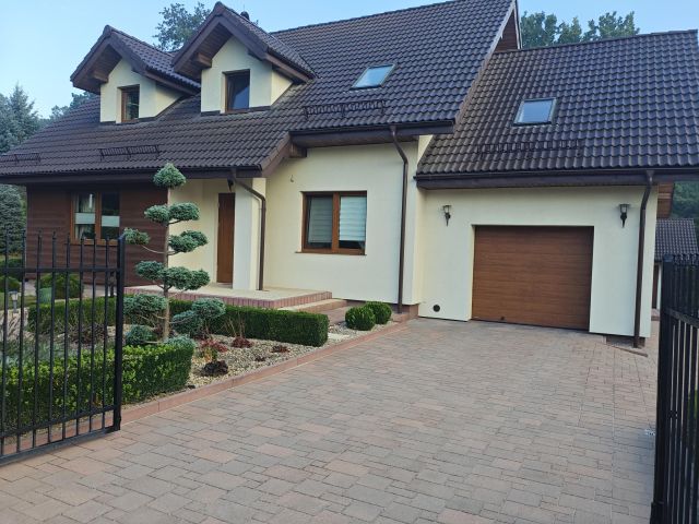 dom wolnostojący, 5 pokoi Lipniak, Lipniak. Zdjęcie 1