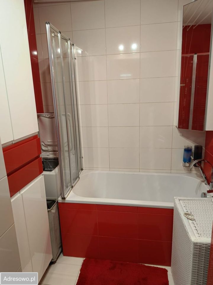 Mieszkanie 4-pokojowe Jeziora Wielkie. Zdjęcie 7