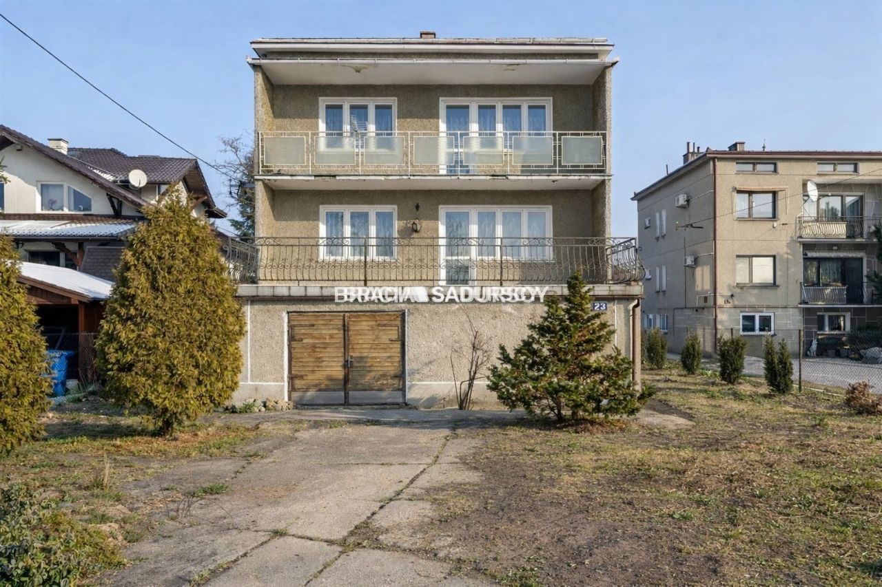 dom wolnostojący, 6 pokoi Niepołomice, ul. Droga Królewska. Zdjęcie 1