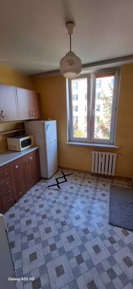 Mieszkanie 1-pokojowe Kielce Podkarczówka, ul. Hugona Kołłątaja. Zdjęcie 3