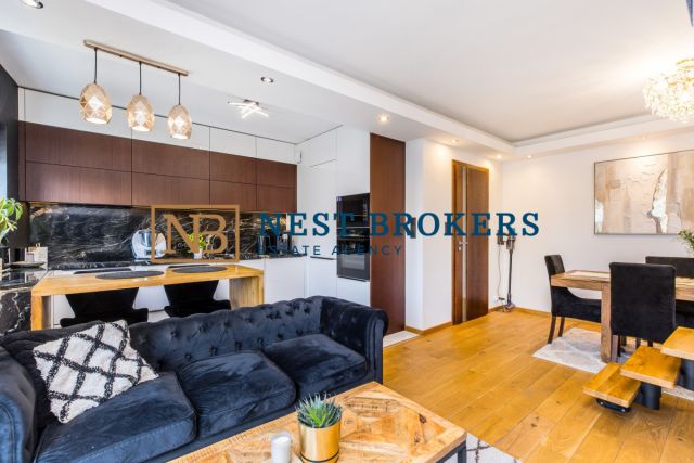 Mieszkanie 4-pokojowe Kraków Dębniki, ul. Kobierzyńska. Zdjęcie 1