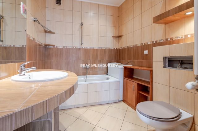 dom wolnostojący, 7 pokoi Skawina, ul. Wojska Polskiego. Zdjęcie 22