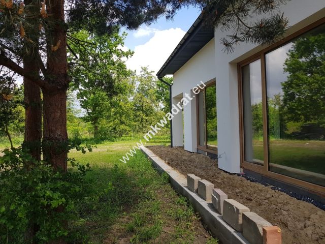 dom wolnostojący, 6 pokoi Terenia. Zdjęcie 5