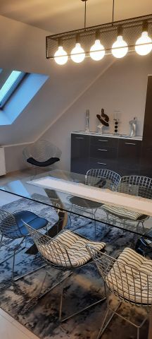 dom wolnostojący, 5 pokoi Zabiele. Zdjęcie 2