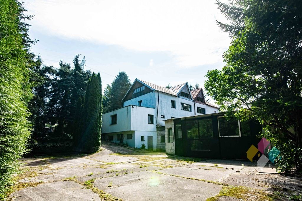 bliźniak, 9 pokoi Zalbki. Zdjęcie 31