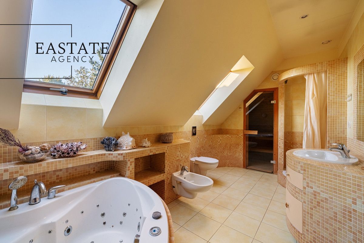 dom wolnostojący, 6 pokoi Warszawa Wilanów, ul. Kwarty. Zdjęcie 13