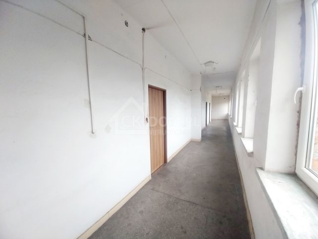 Hala/magazyn Promnik. Zdjęcie 6