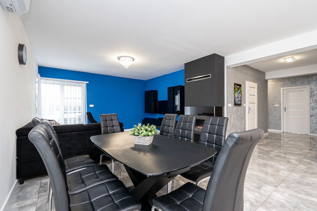 dom wolnostojący, 4 pokoje Jedlec. Zdjęcie 3