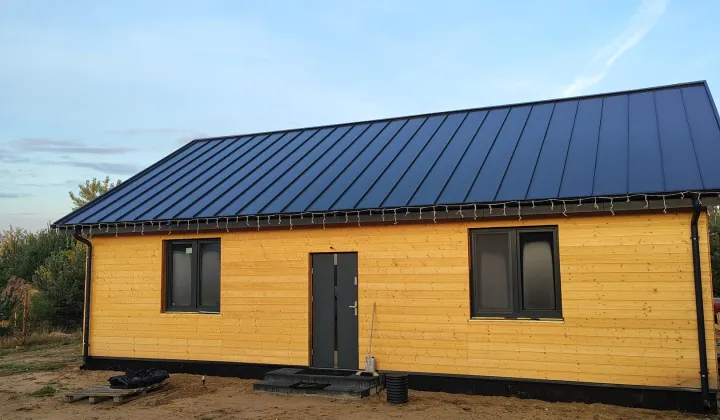 dom wolnostojący, 3 pokoje Węglew Węglew-Kolonia, ul. Topazowa