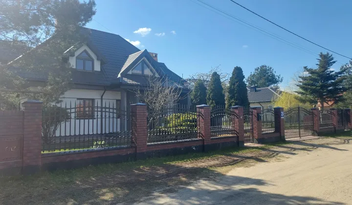 dom wolnostojący, 5 pokoi Rybienko Nowe, Calineczki