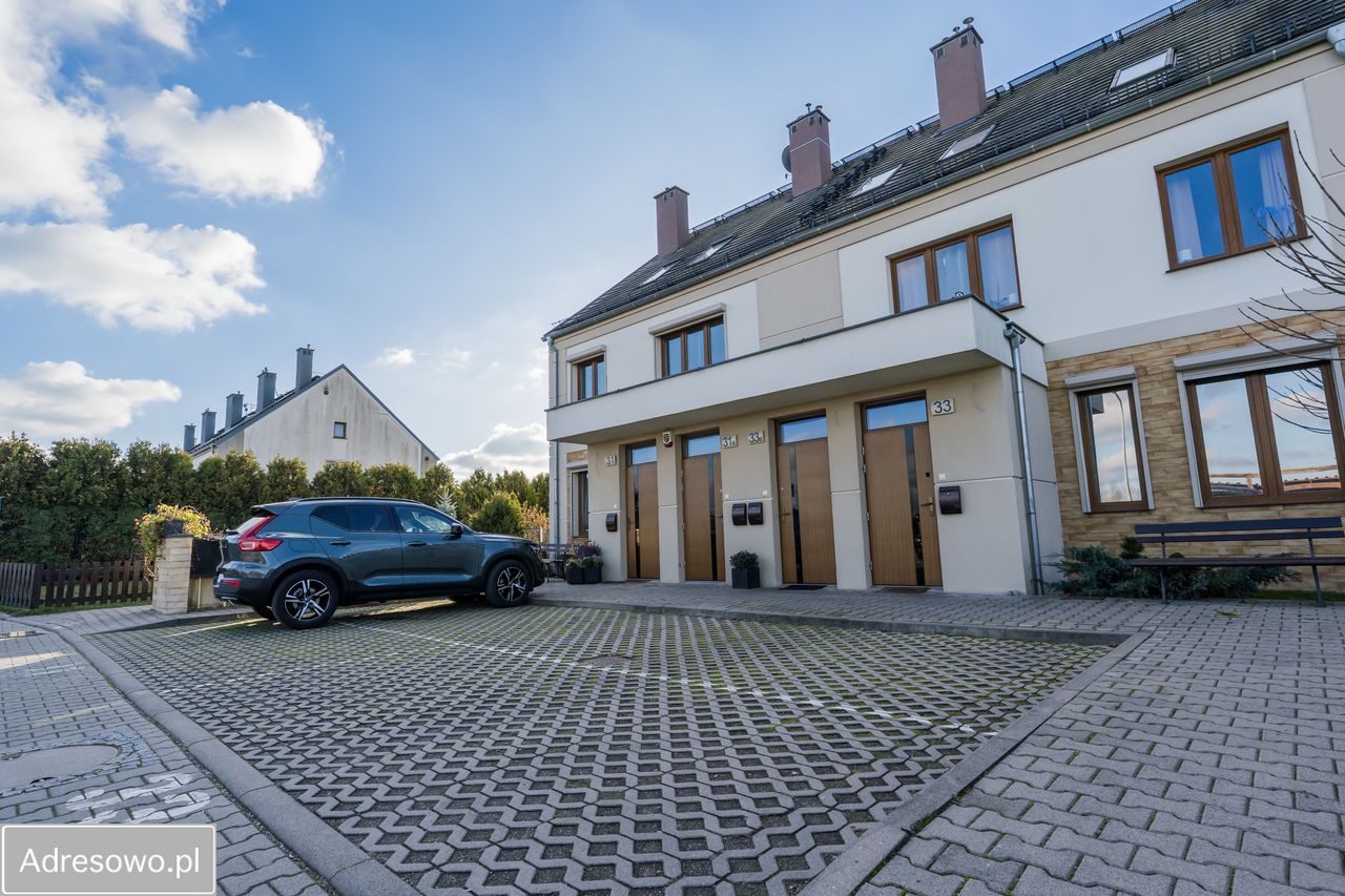 Mieszkanie 4-pokojowe Radomierzyce