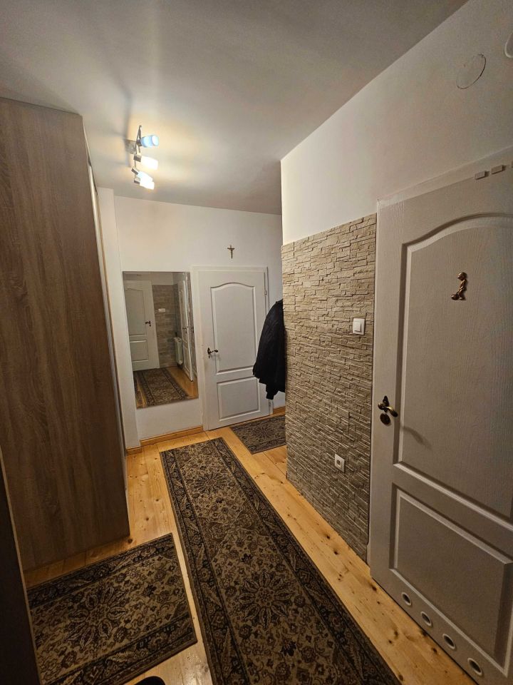 Mieszkanie 5-pokojowe Żmigród. Zdjęcie 6