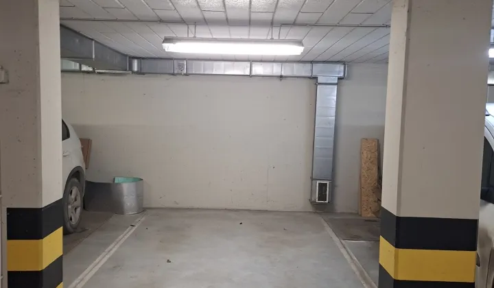 Garaż/miejsce parkingowe Kraków Podgórze, ul. Przewóz