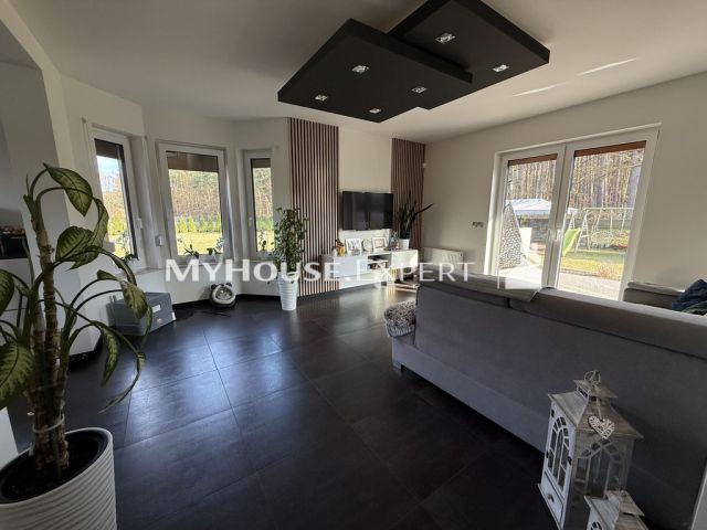 dom wolnostojący, 5 pokoi Bagniewo. Zdjęcie 17