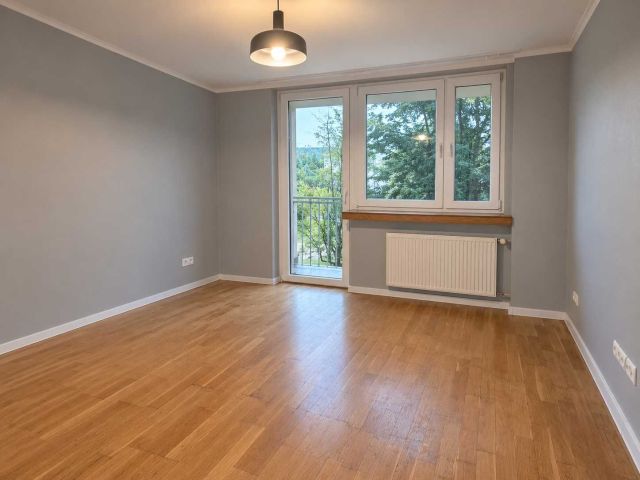 Mieszkanie 2-pokojowe Krzeszowice, ul. Długa. Zdjęcie 1