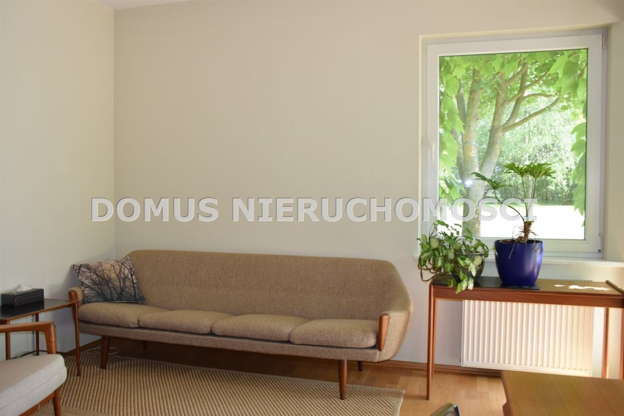 dom wolnostojący, 10 pokoi Ewcin. Zdjęcie 18