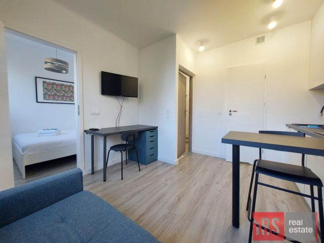 Mieszkanie 4-pokojowe Warszawa Wola, ul. Szarych Szeregów. Zdjęcie 2