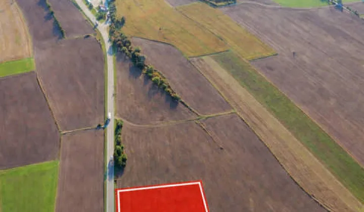 Działka inwestycyjna Jędrzychowice