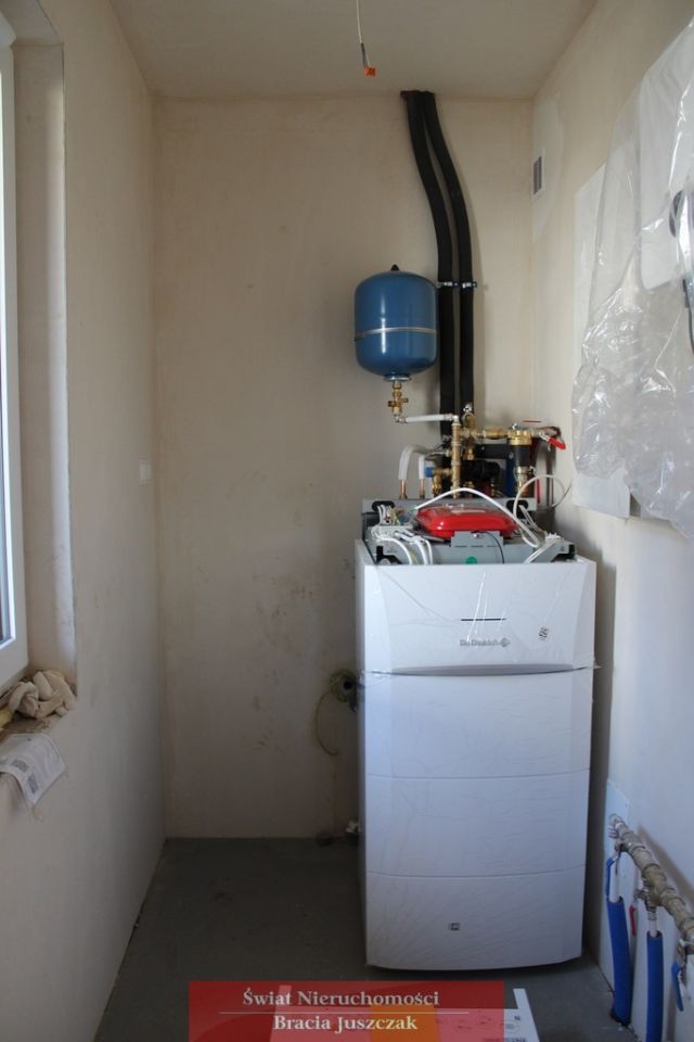 bliźniak, 4 pokoje Kryniczno. Zdjęcie 7