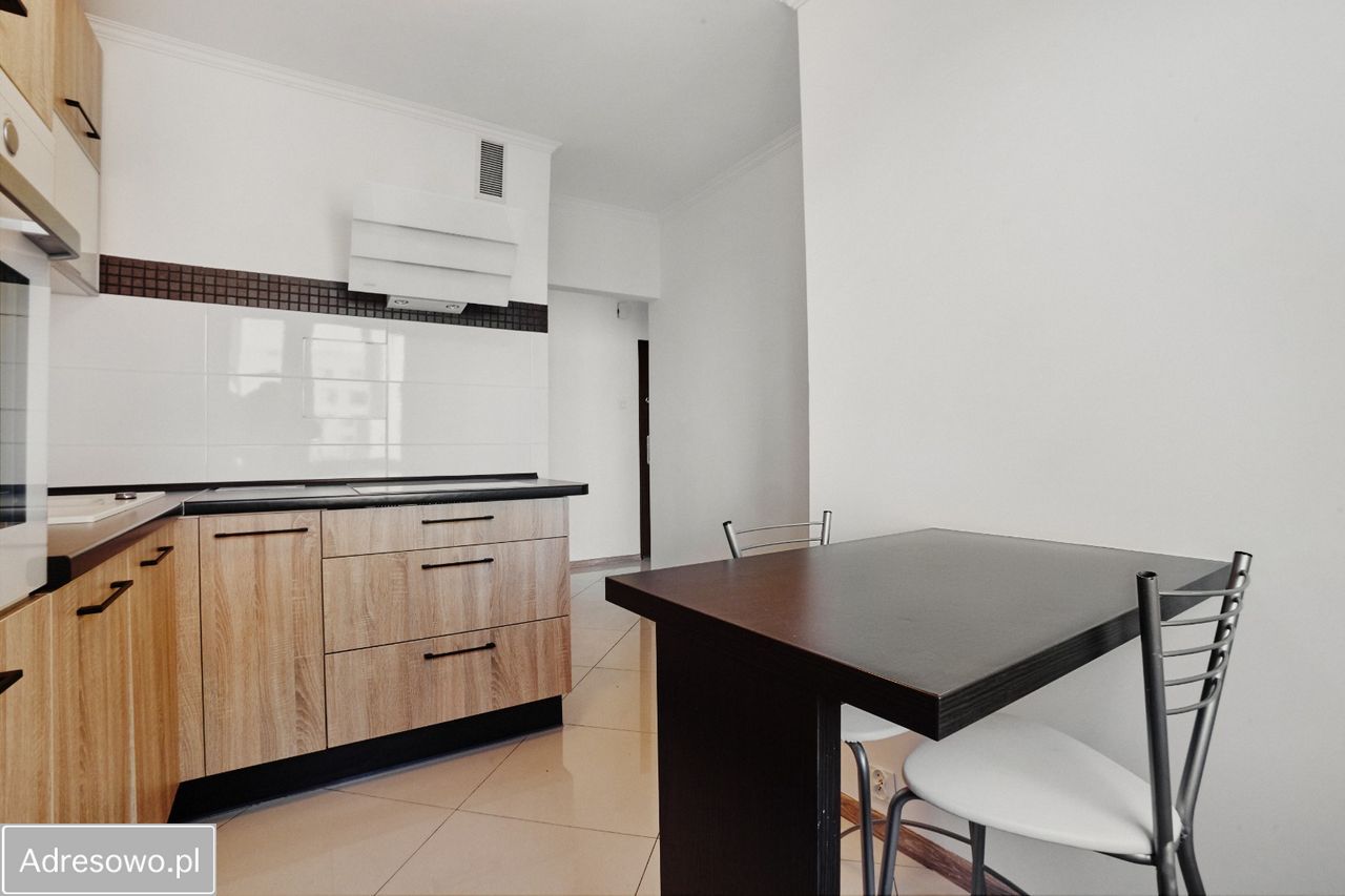 Mieszkanie 2-pokojowe Czechowice-Dziedzice, ul. Kazimierza Tetmajera-Przerwy. Zdjęcie 9