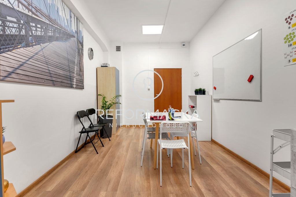 Biuro Rzeszów, al. Tadeusza Rejtana. Zdjęcie 9