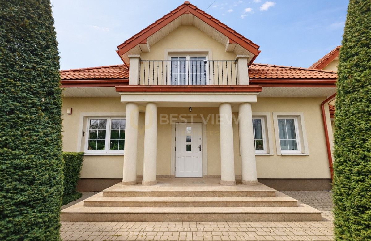 dom wolnostojący, 5 pokoi Józefosław. Zdjęcie 1