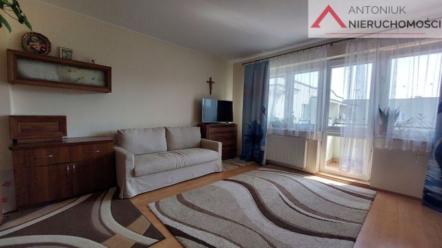 Mieszkanie 3-pokojowe Legionowo Centrum. Zdjęcie 2